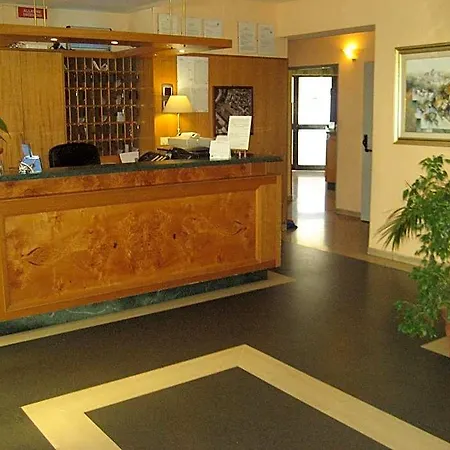 מלון Campus 3*